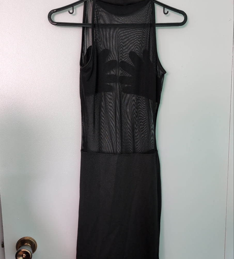 Black Sheer Mesh Dress W Hands On Chest Details Ptp 16-19.5 - Picture 4 of 6